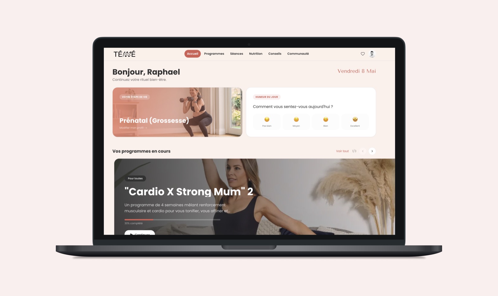 Studio Témé member home screen with life-stage programme and daily mood check-in